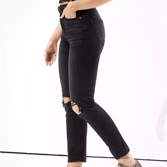 Black American Eagle high waist mom distressed boot cut jeans - Picture 4 of 12